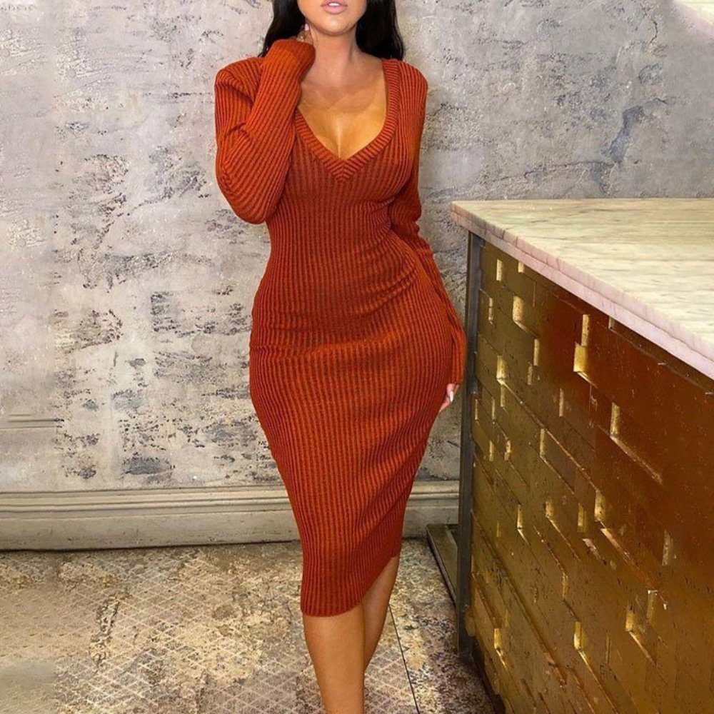Ribbed V-Neck Long Sleeve Skinny Dress